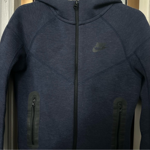 Nike Sportswear Tech Fleece - Picture 7 of 9